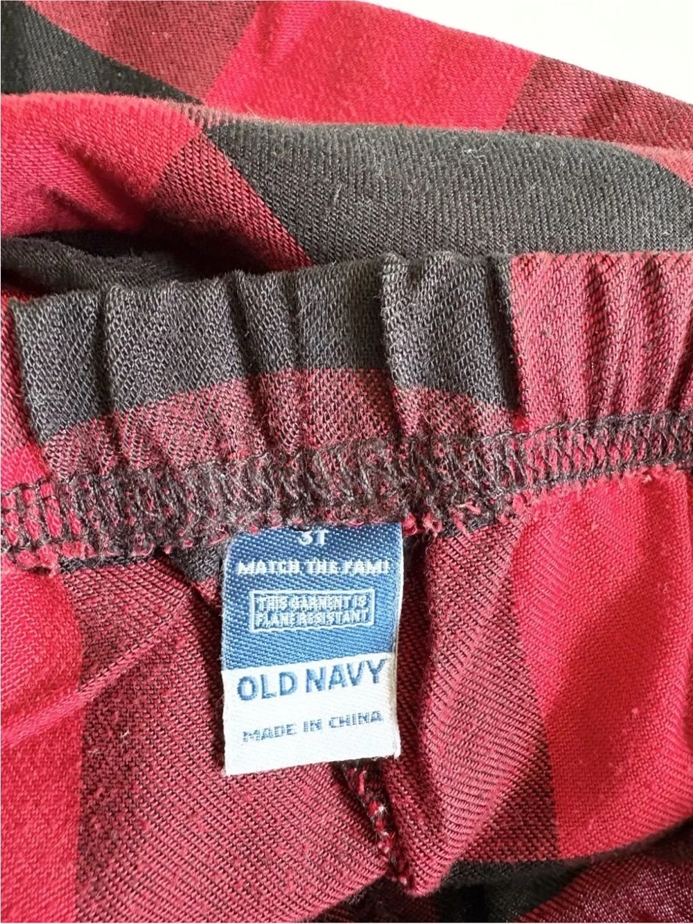 Old Navy Red and Black Buffalo Plaid Kids Pajama Set 3T Matching Family